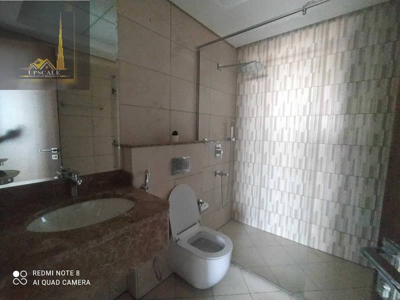 12 LAST UNIT BRAND NEW READY TO MOVE 2BHK WITH MAID ROOM  HUGE APARTMENT FOR  SALE@820K IN DUBAILAND