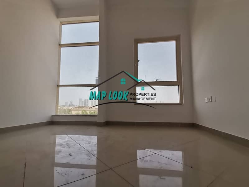 13 Huge !! 3 bedroom with maid room | balcony | spacious kitchen | 80k |very easy parking | located al nahyan