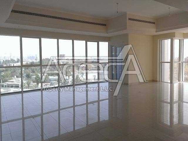 Fancy 4 Master Bed Apt with Facilities in Al Khalidiya