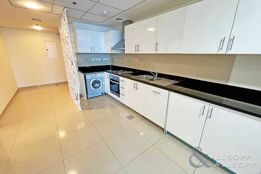 3 Converted 2 Bed | DIFC Views | Available