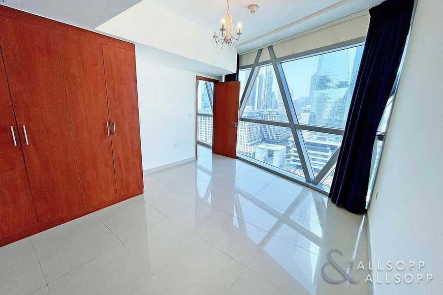 6 Converted 2 Bed | DIFC Views | Available