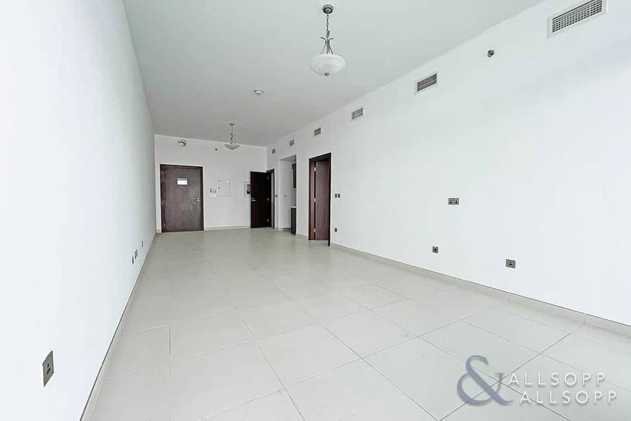 3 Sea and Burj View | Distressed Sale | 1Bed