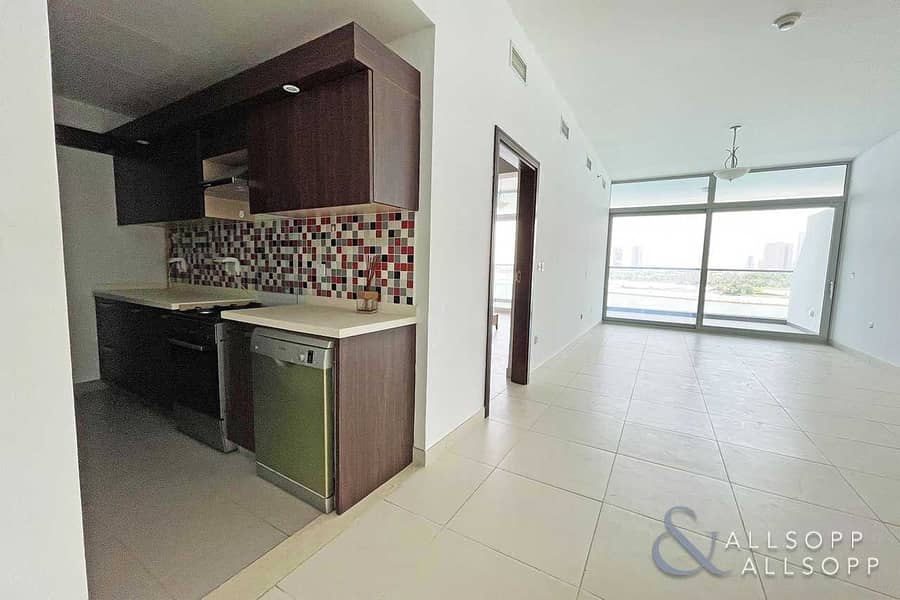6 Sea and Burj View | Distressed Sale | 1Bed