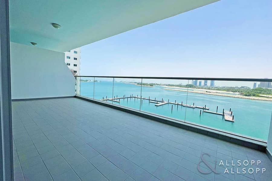13 Sea and Burj View | Distressed Sale | 1Bed