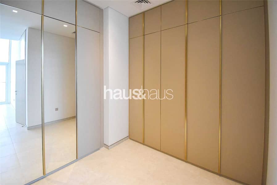 6 Exclusive | Brand New | Penthouse | 3149 sq. ft