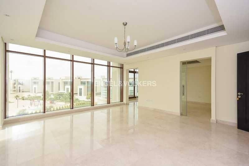 17 With Maid's| Terrace| Park View|Prime location