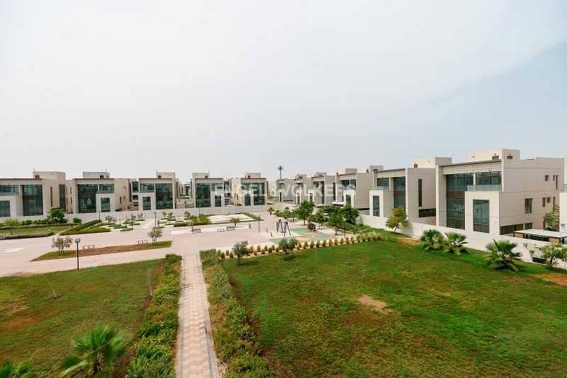 18 With Maid's| Terrace| Park View|Prime location