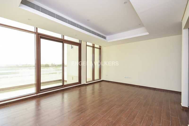 21 With Maid's| Terrace| Park View|Prime location