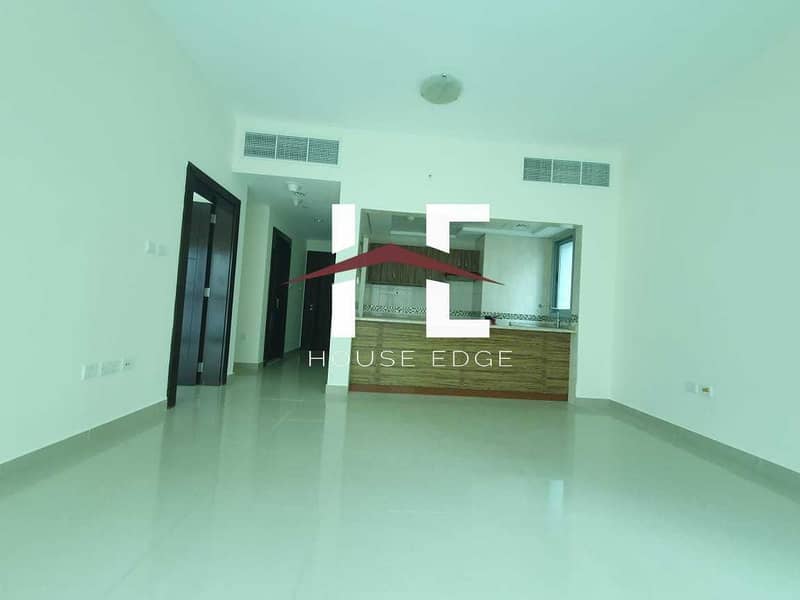 4 Luxurious 1 BHK Apartment with Amazing Modern Amenities| Fantastic Layout | Balcony