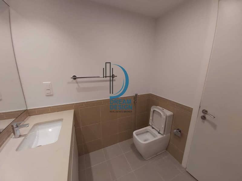 10 Brand New l Ready to Move In 2 Bedroom l Spacious Apartment
