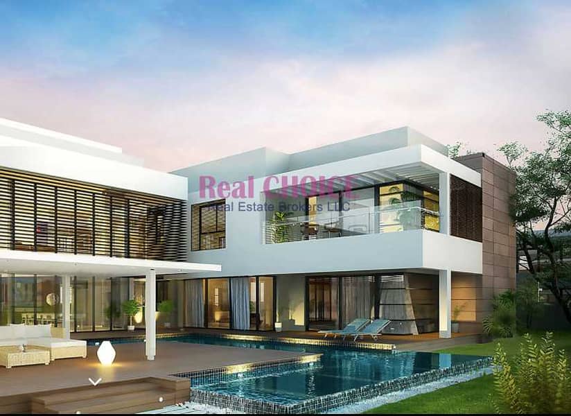 EXPLORE LUXURY GRAND 5-BEDROOM VILLA