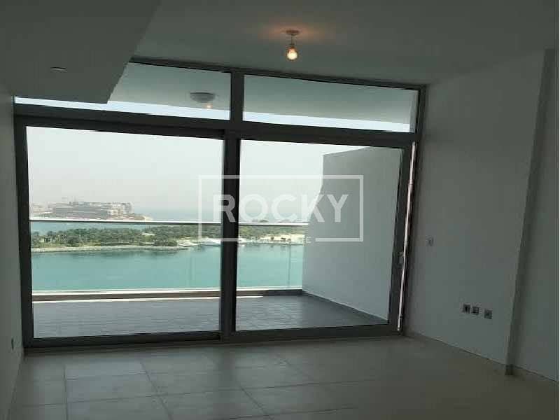 Full sea view 1 Bed Apartment in Palm Jumeirah