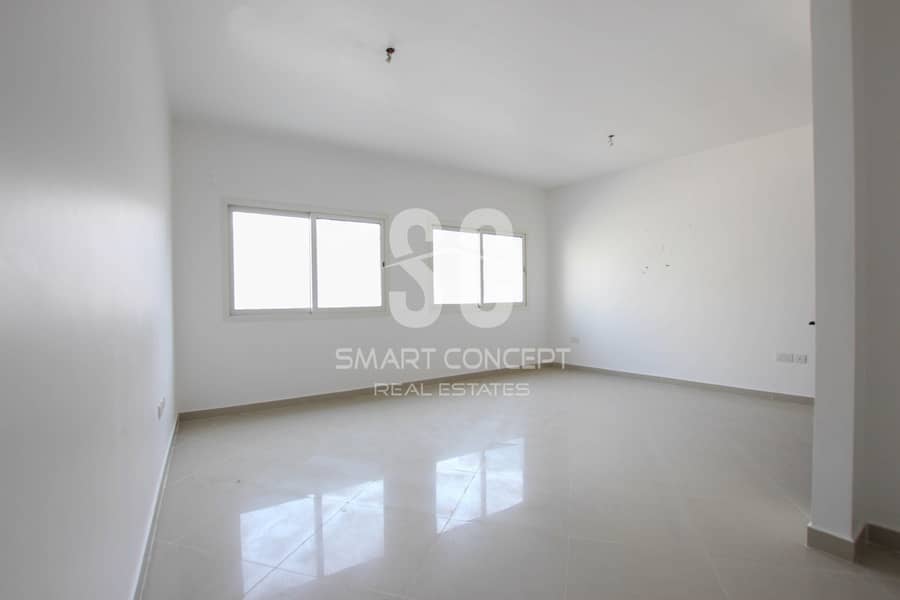 2 Reduced Price |Bright Layout | Road View