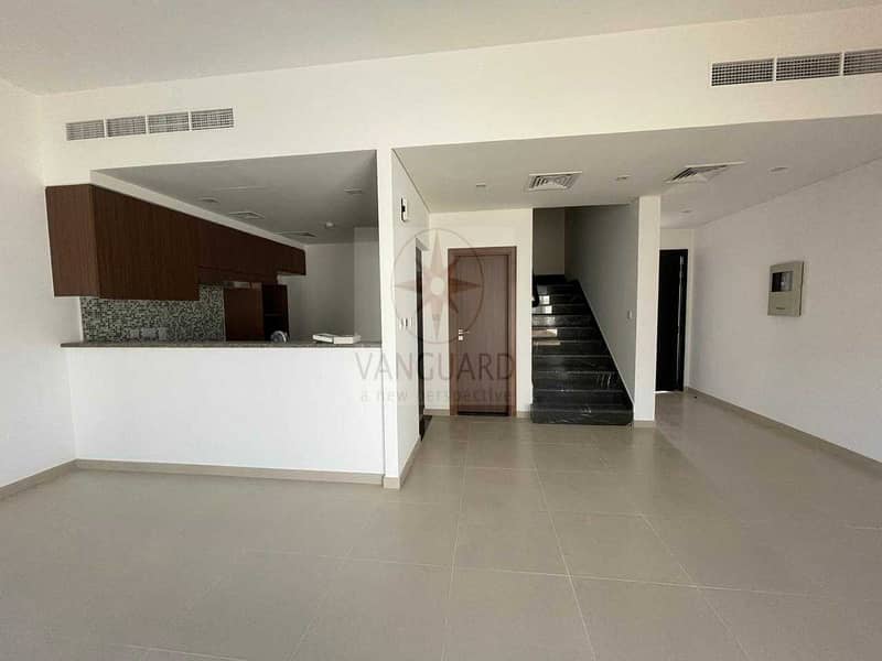 3 Infront of Pool! 3 Bed+Maid's Room in Arabella 3