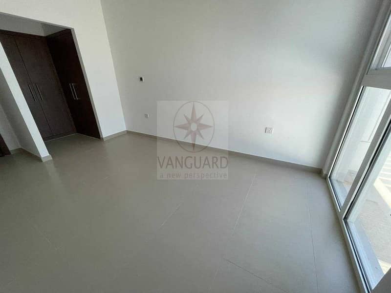 13 Infront of Pool! 3 Bed+Maid's Room in Arabella 3