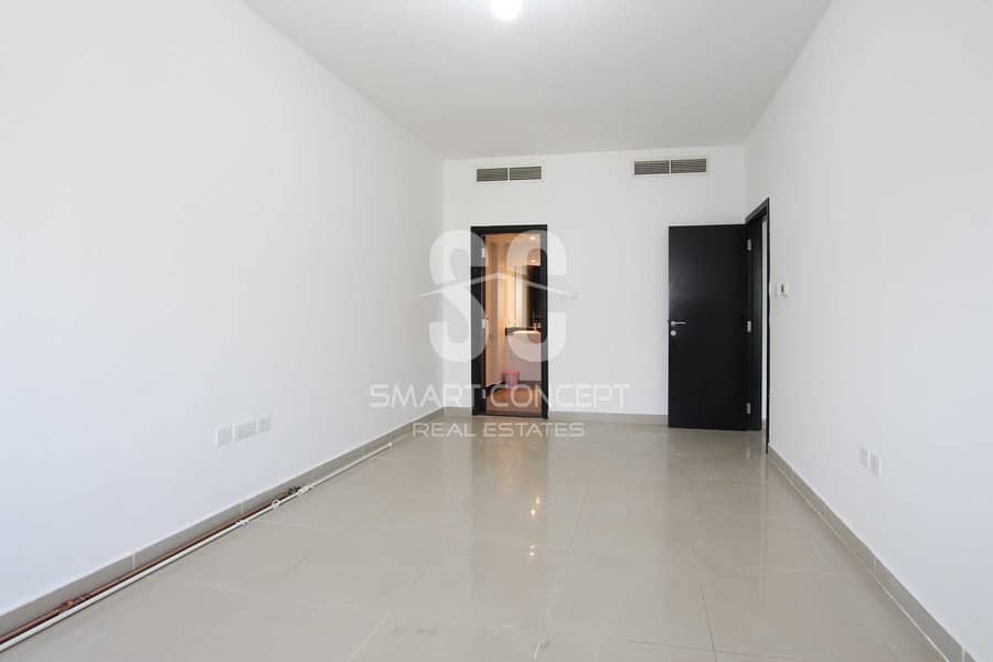 9 Hot Deal | Spacious Apartment | Nice View