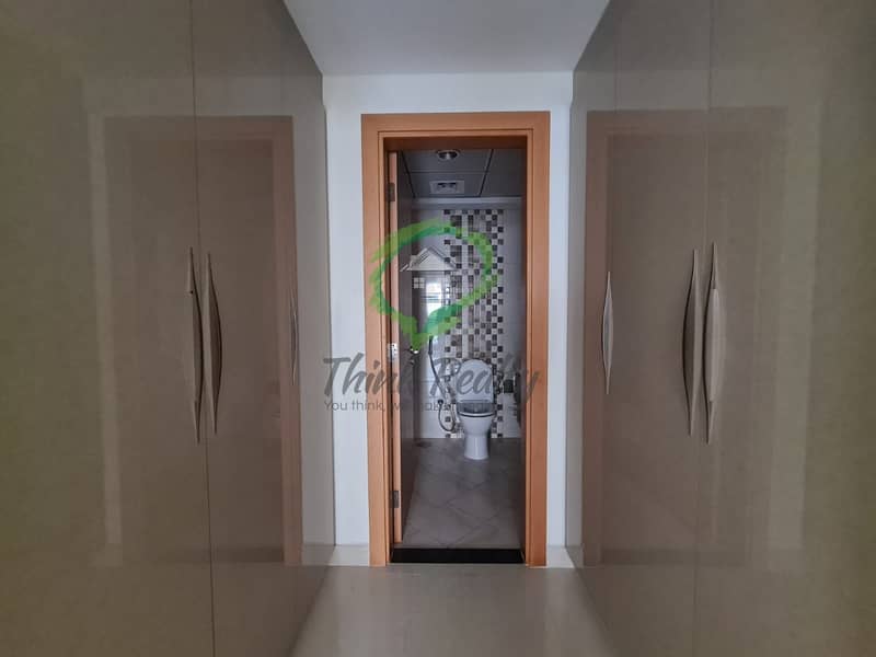 4 1 Month FREE | Spacious 2BHK with Balcony | Neat and Clean