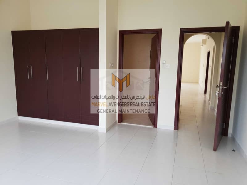 17 Luxury 8 MBR villa with Maid room + Big Yard + Central A C