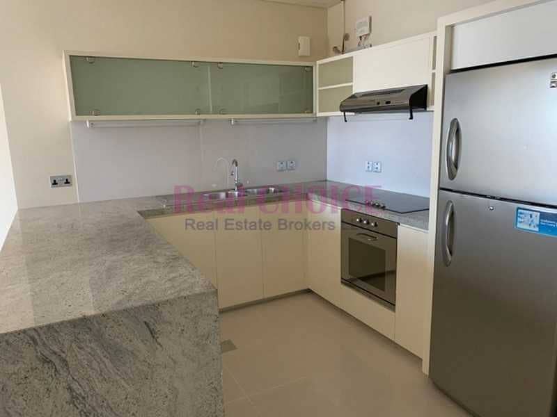 4 Chiller Free Pay in 4 Chqs Sea View 2BR in Park Place Tower