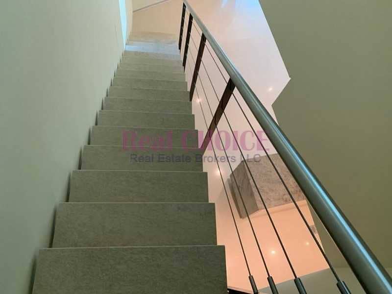 15 Chiller Free Sea View Apartment|Sheikh Zayed Road