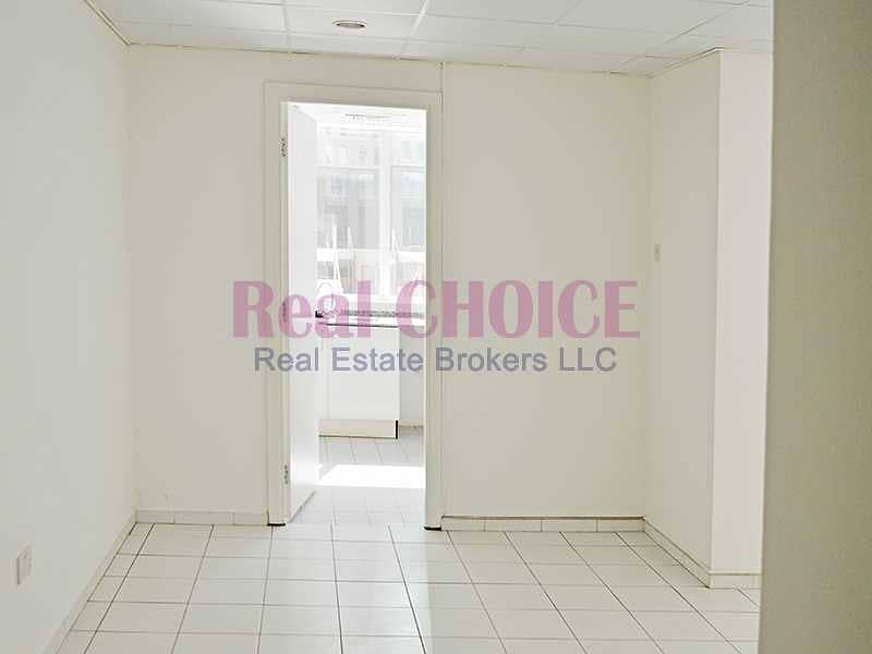 19 3BR in 4 Cheques|Next to the Metro|Chiller Free