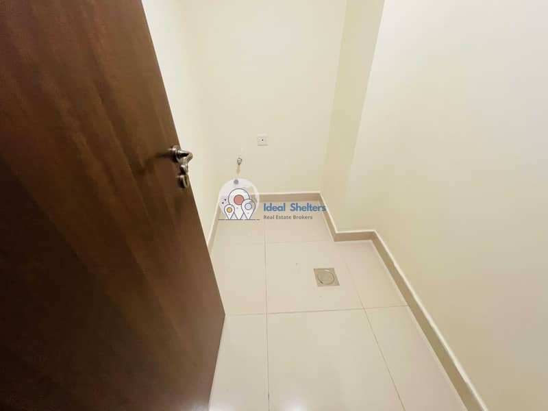 10 OPEN VIEW 2BHK WITH LAUNDRY ROOM