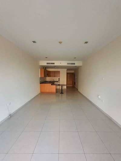 Studio for Rent in Dubai Silicon Oasis, Dubai - Chiller Free | Large size Studio in Best Building @25K - Call Hassan Studio for Rent in Dubai Silicon Oasis, Dubai - Chiller Free | Large size Studio in Best Building @25K - Call Hassan