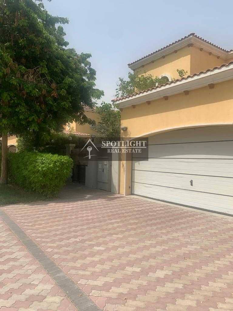 35 LEGACY | UPGRADED | 5-BEDROOM ATTACHED ENSUITE WITH MAIDROOM| JUMEIRAH PARK | DISTRICT-1 |  ONLY 360K