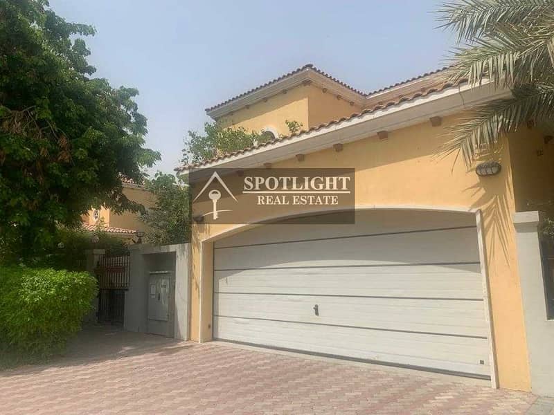 33 LEGACY | UPGRADED | 5-BEDROOM ATTACHED ENSUITE WITH MAIDROOM| JUMEIRAH PARK | DISTRICT-1 |  ONLY 360K