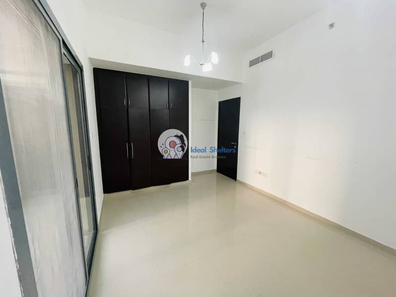 NEW BUILDING SAPIOUS 1BHK WITH OPEN VIEW  IN 28K