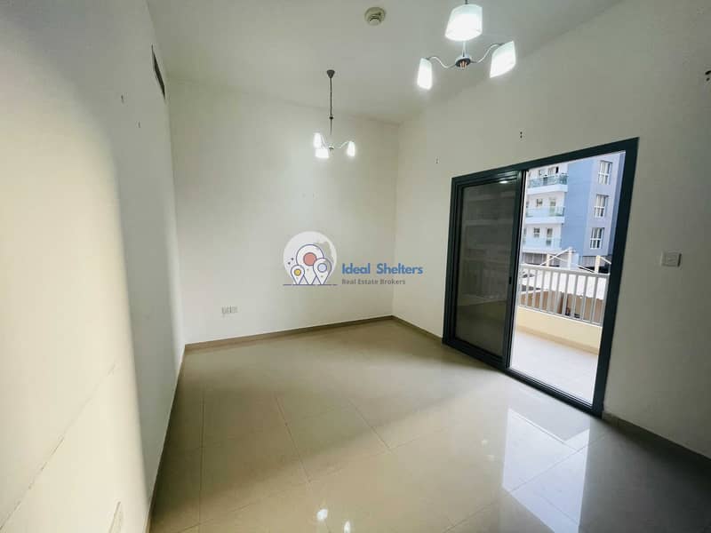 6 NEW BUILDING SAPIOUS 1BHK WITH OPEN VIEW  IN 28K