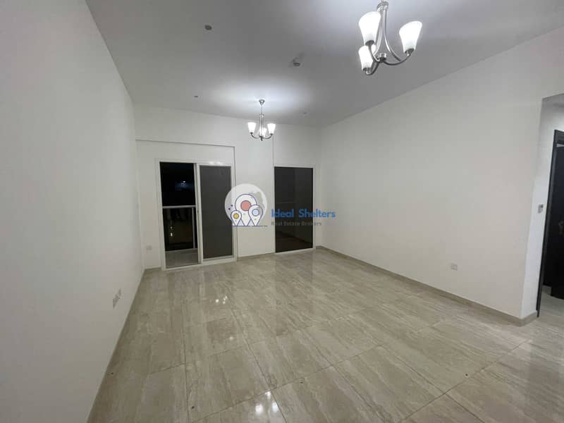 10 NEW BUILDING SAPIOUS 1BHK WITH OPEN VIEW  IN 28K