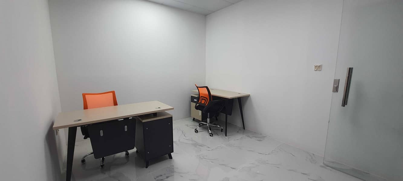0% Commission | 4-5 Person Office