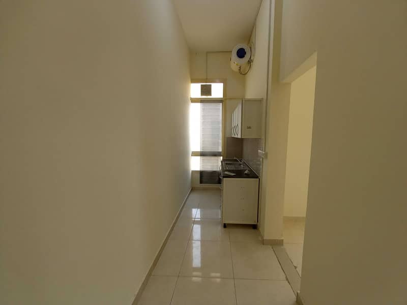 5 2900/month modern high quality studio and built in wardrobes with separate kitchen
