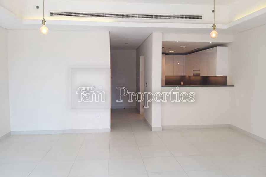 5 Beautiful corner apartment open veiw