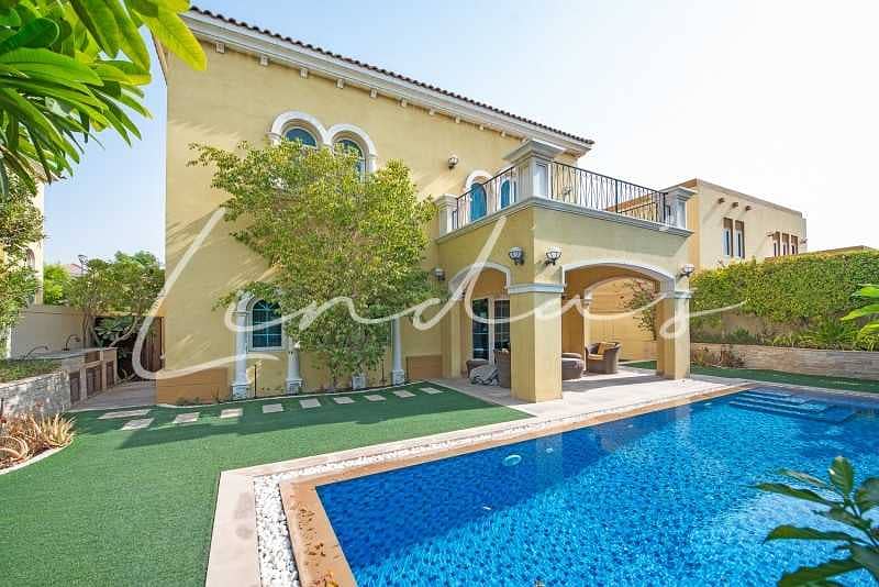 Exclusive | Legacy 3 Bedrooms Large | Stunning Private Pool