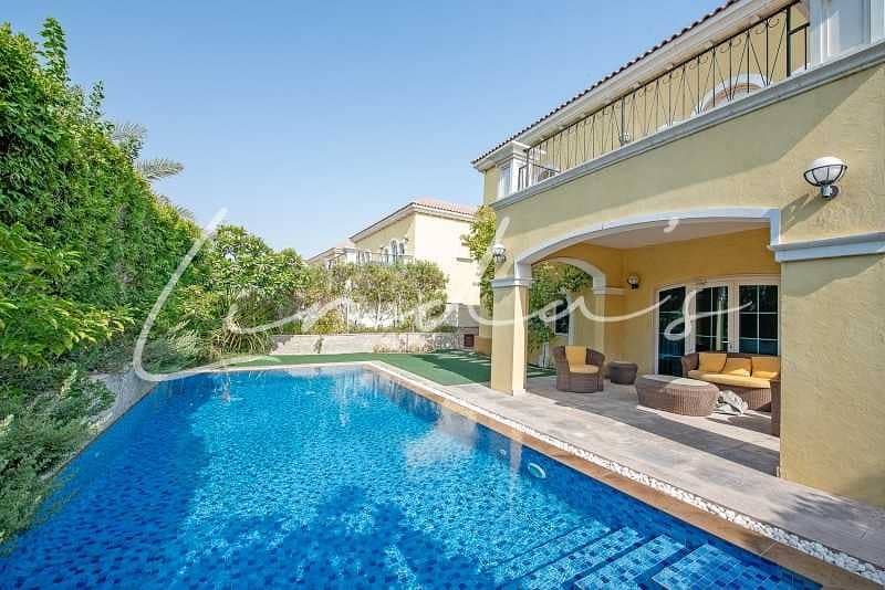 9 Exclusive | Legacy 3 Bedrooms Large | Stunning Private Pool