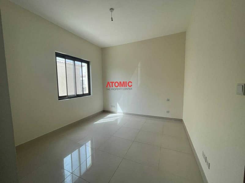 6 Type 2 !4 Bedroom + Maid Room !Near To  Park
