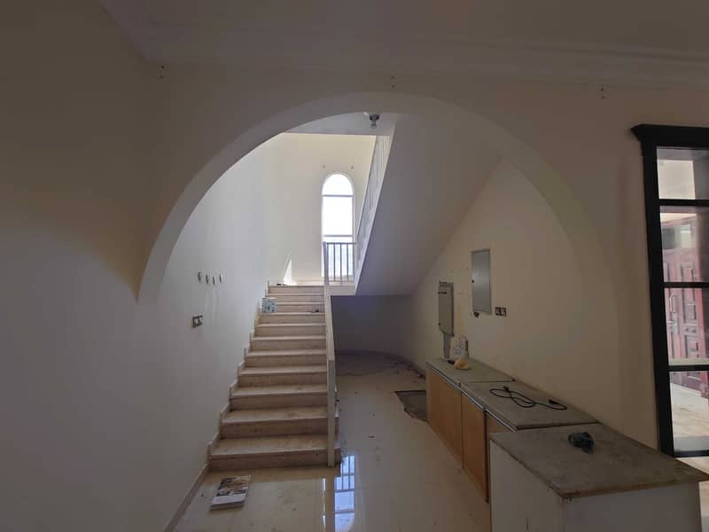5 Private Villa with Spacious Bedrooms and Bathroom located in Al Khezamia