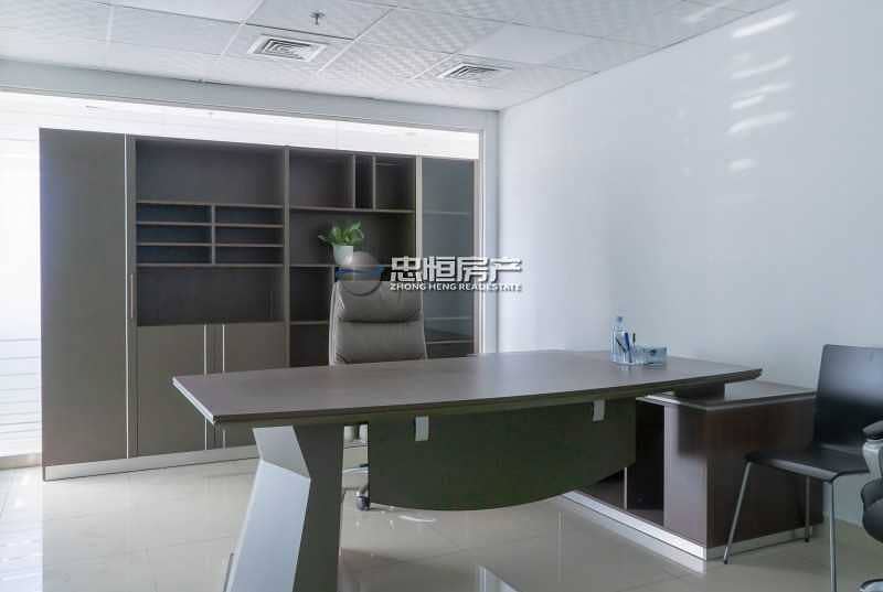 Huge Office | Lake View | High Floor | 10 Parking Huge Office | Lake View | High Floor | 10 Parking