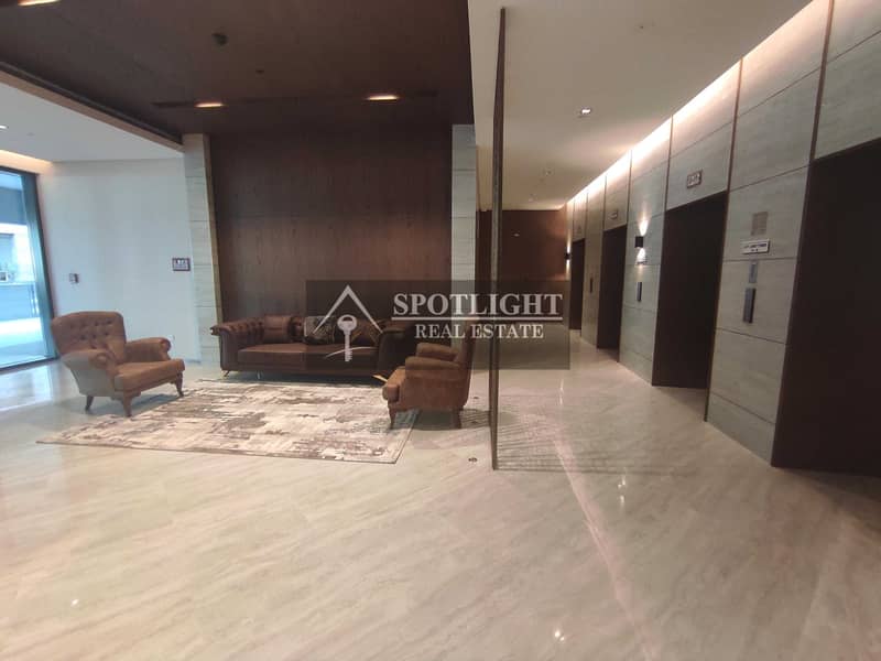 12 Brand new Building | Studio for rent | Business Bay | Sol Avenue