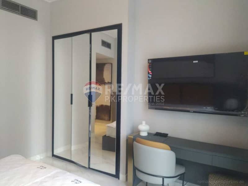 11 Fully Furnished 2BHK in Downtown | New