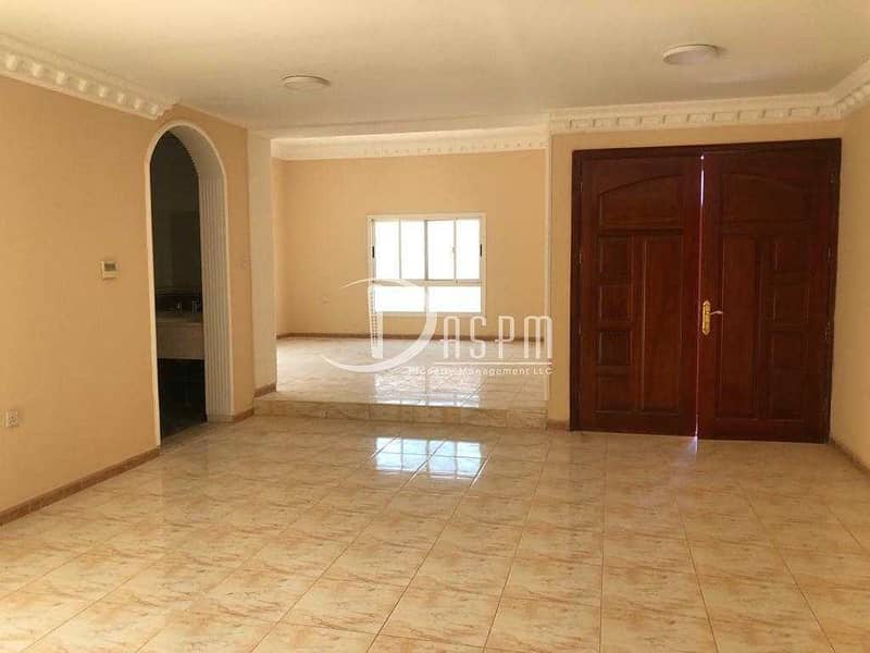 8 Great 5BR Villa for 200K | Spacious Layout | Well Maintained