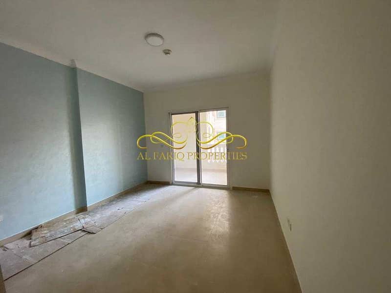 5 Spacious 2 Bedrooms Apartment  - Plaza Residence 2