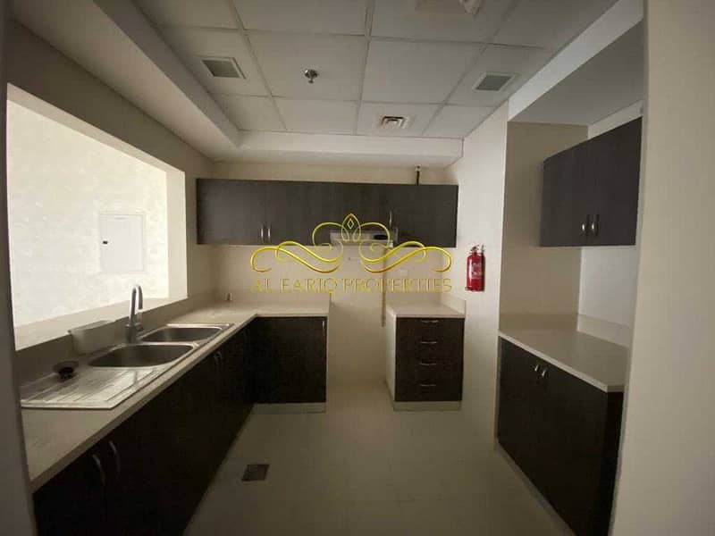 7 Spacious 2 Bedrooms Apartment  - Plaza Residence 2