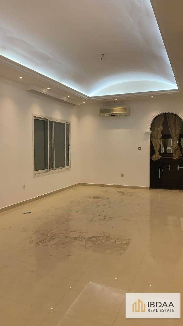 10 Huge Villa | 4 bed + Laundry  | al warqaa