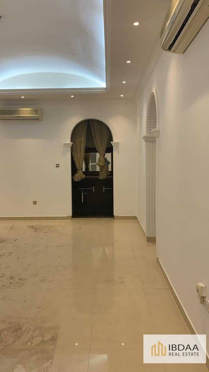 12 Huge Villa | 4 bed + Laundry  | al warqaa