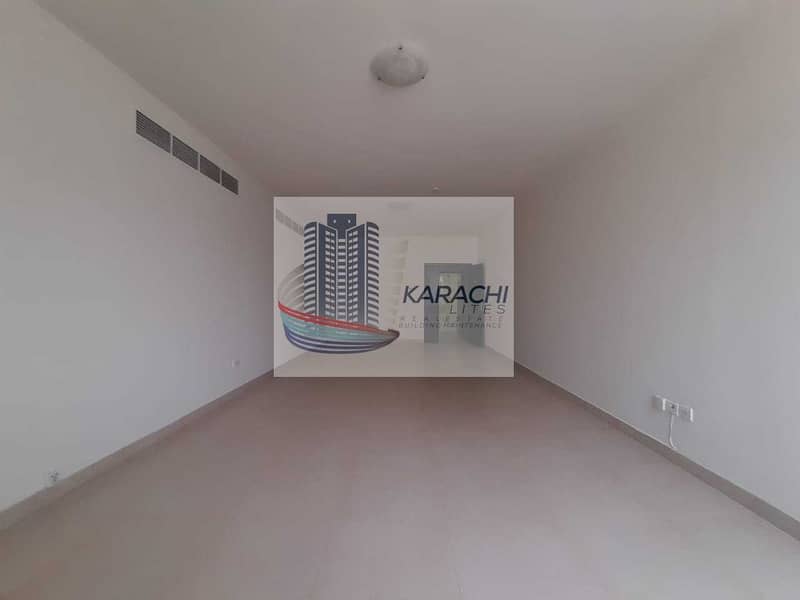 2 Hot Deal! Spacious 3bhk For Just 55k In Al Falah With Central AC & Gas