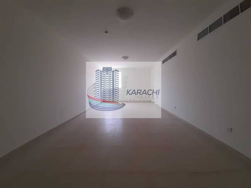 7 Hot Deal! Spacious 3bhk For Just 55k In Al Falah With Central AC & Gas