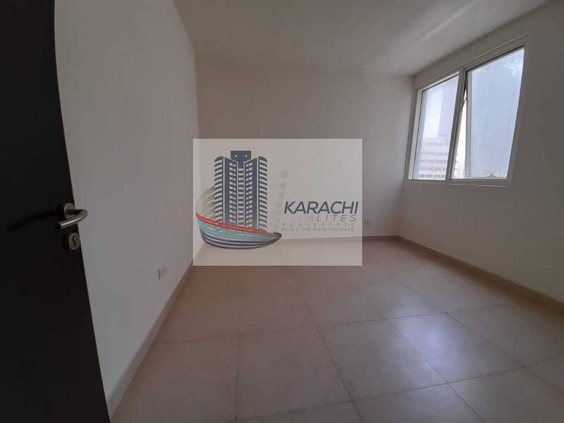 10 Hot Deal! Spacious 3bhk For Just 55k In Al Falah With Central AC & Gas